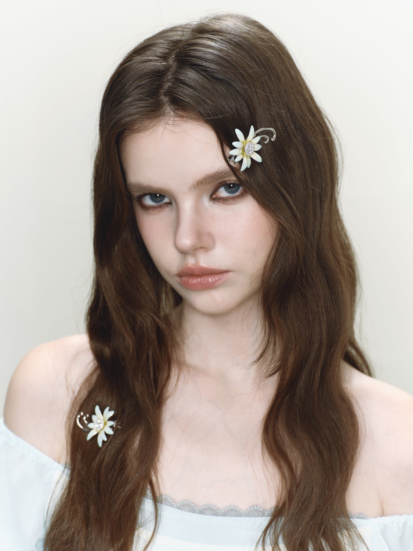 Daisy Mist Vine Hair Clip