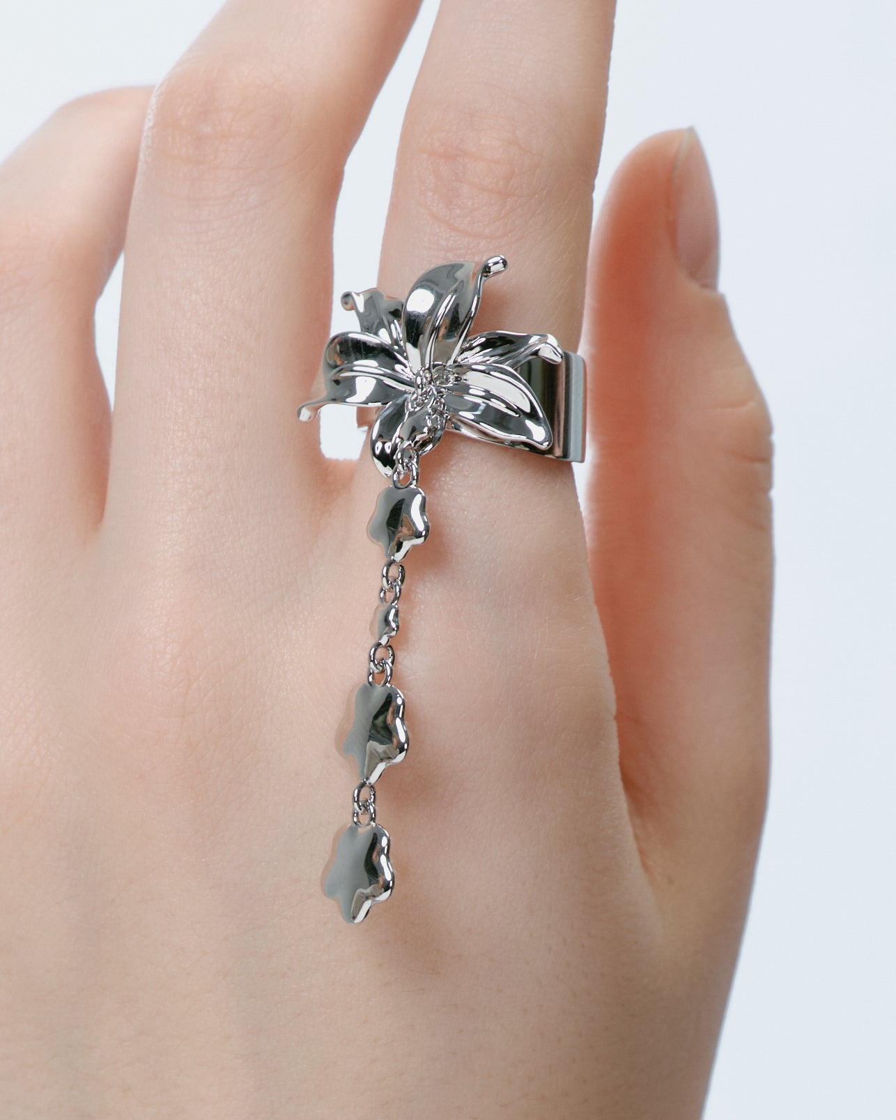 Polished Lily Dangle Ring