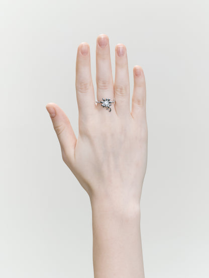 Daisy Waltz Rotatable Ring