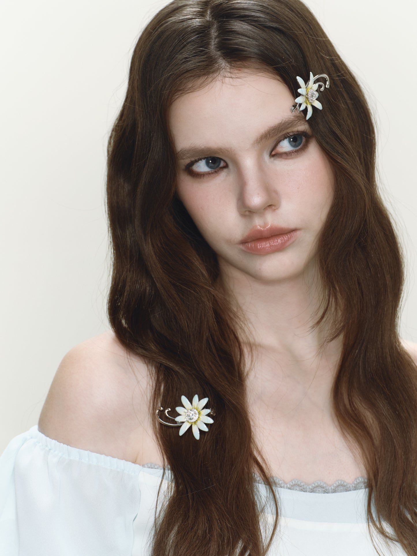 Daisy Mist Vine Hair Clip