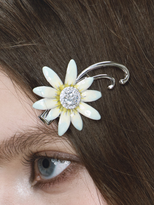 Daisy Mist Vine Hair Clip