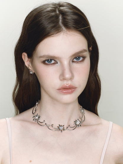 Daisy Garland Necklace
