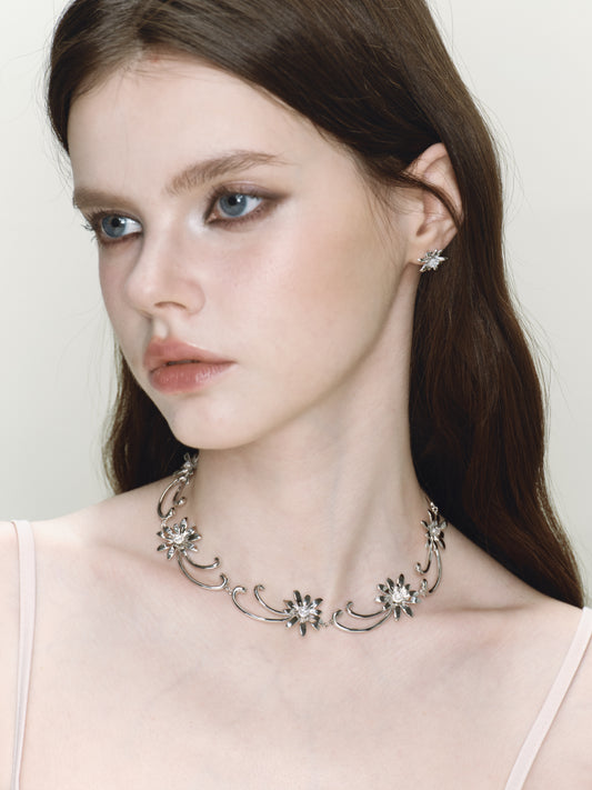 Daisy Garland Necklace