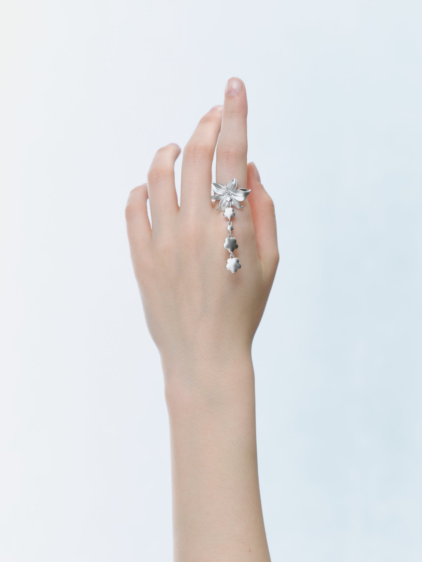 Matte Lily Dangle Ring