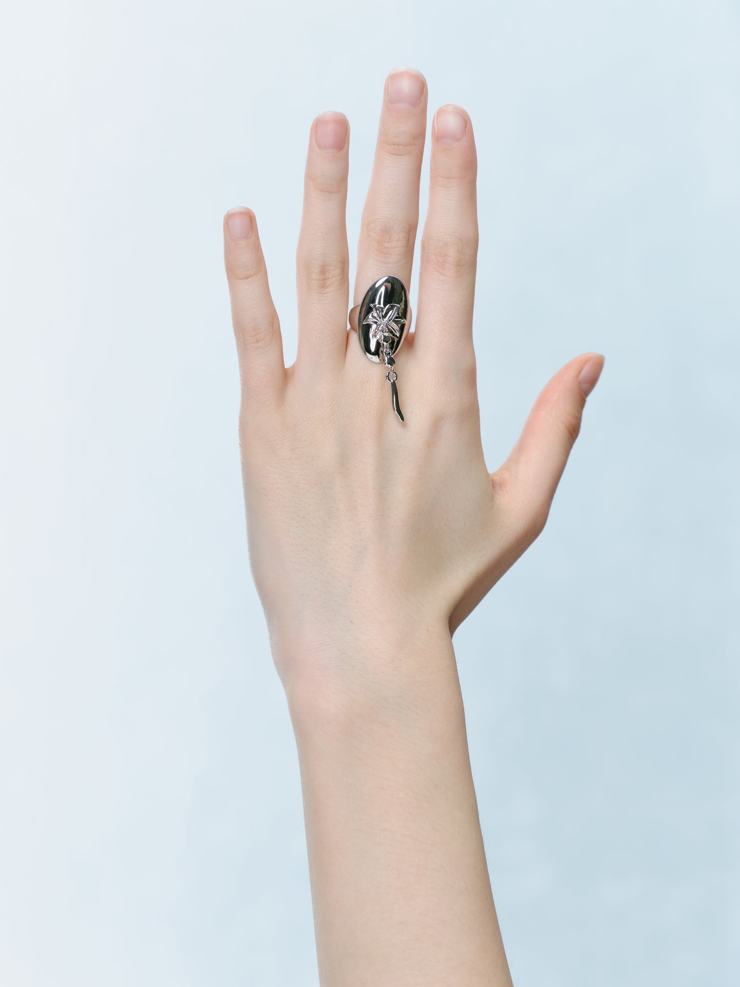 Polished Oval Lily Ring