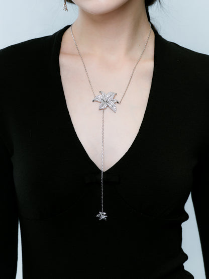 Lily Twinkle Necklace