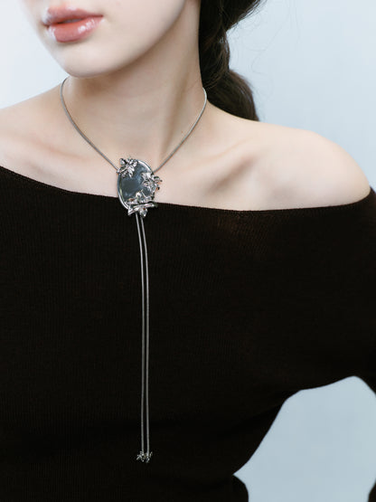 Lily Mirror Lariat