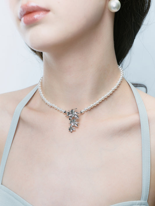 Pearl Lily Necklace