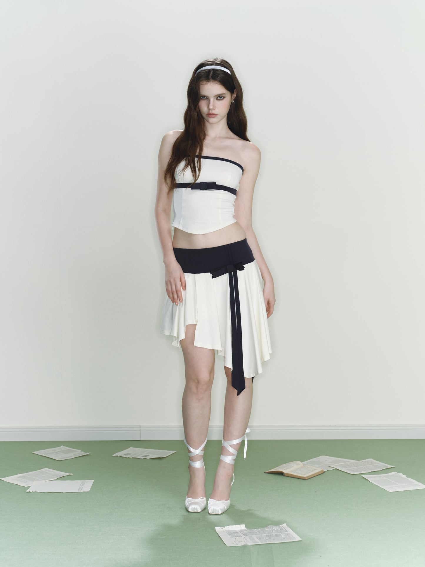 Swan Knit Skirt (SHIPS BY 7/20)