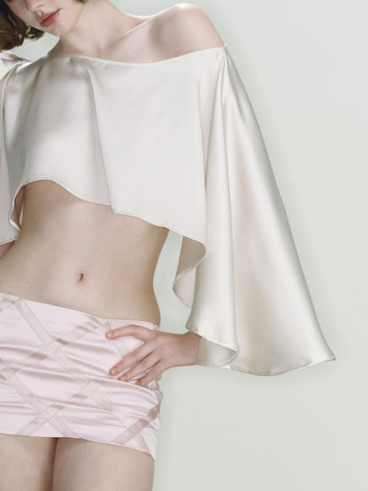Airy Bow Cape (White)